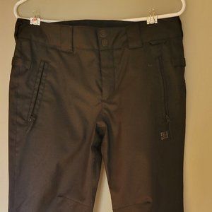Women's DC Snowboarding snow pants size medium